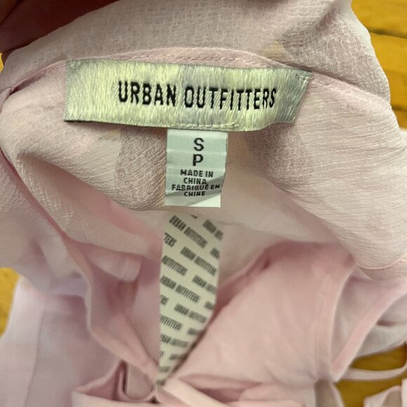 NWT Urban Outfitters Pink Belle Ruffle Wrap Top, Size Small - Picture 12 of 15